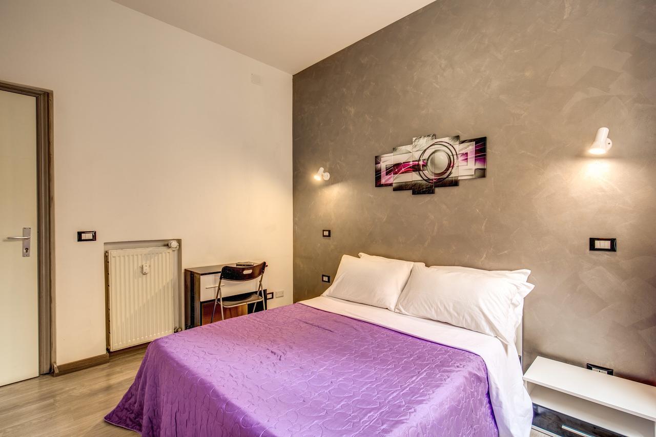 Enzo Luxury Rooms - Rome — Zdjęcia 3